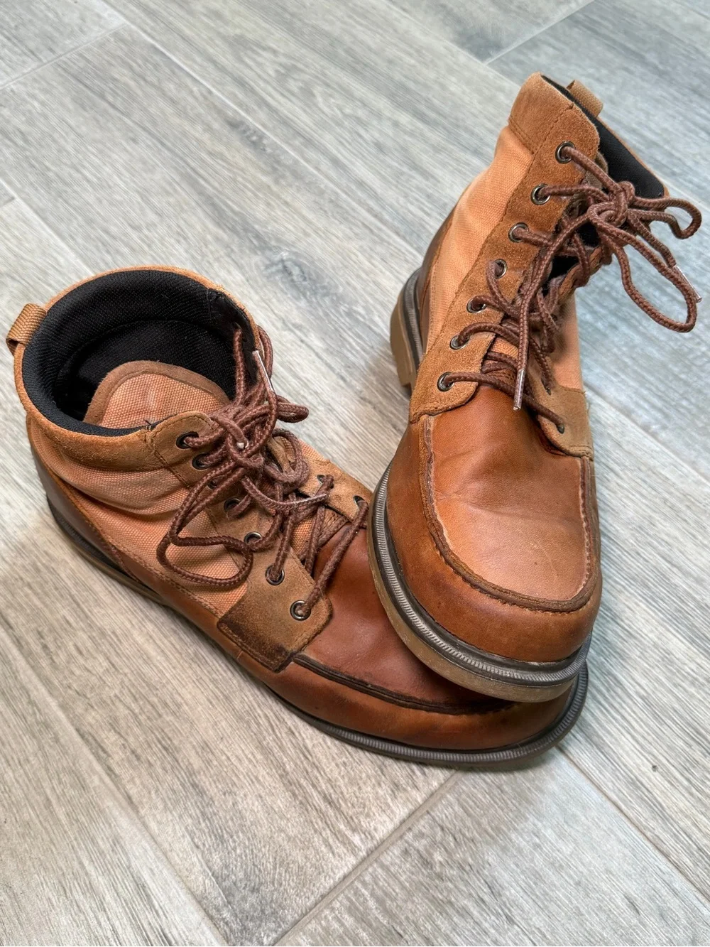 Sorel Carson™ Moc Waterproof Leather Boots Gum Brown Size 10.5 Hiking Casual EUC